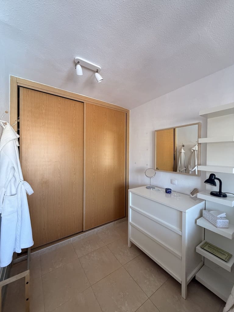 2 bedroom Apartment for sale in Corralejo with pool - € 349,000 (Ref: 9723592)