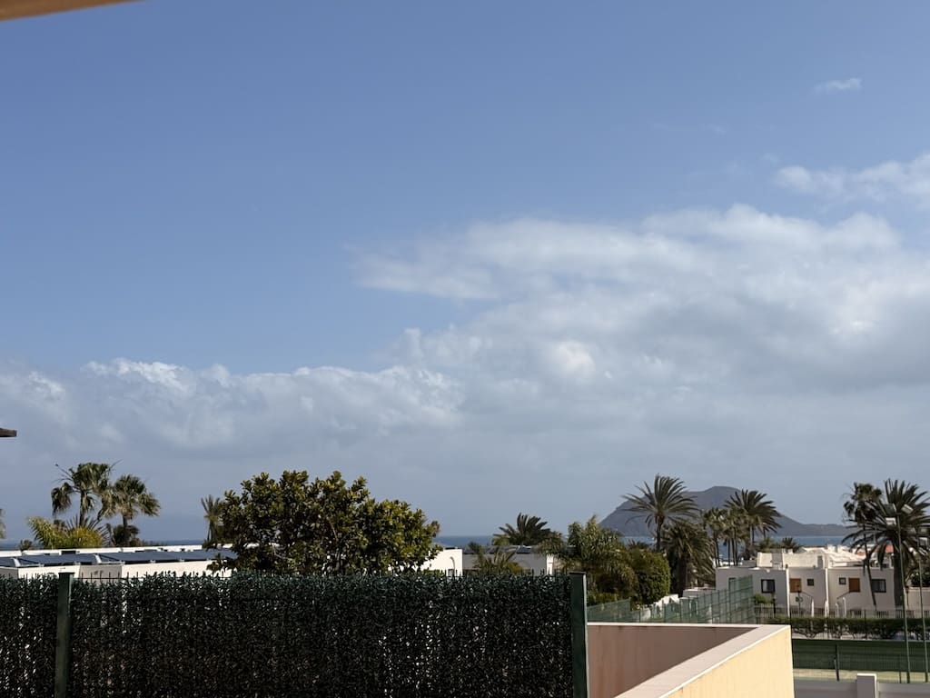 2 bedroom Apartment for sale in Corralejo with pool - € 349,000 (Ref: 9723592)