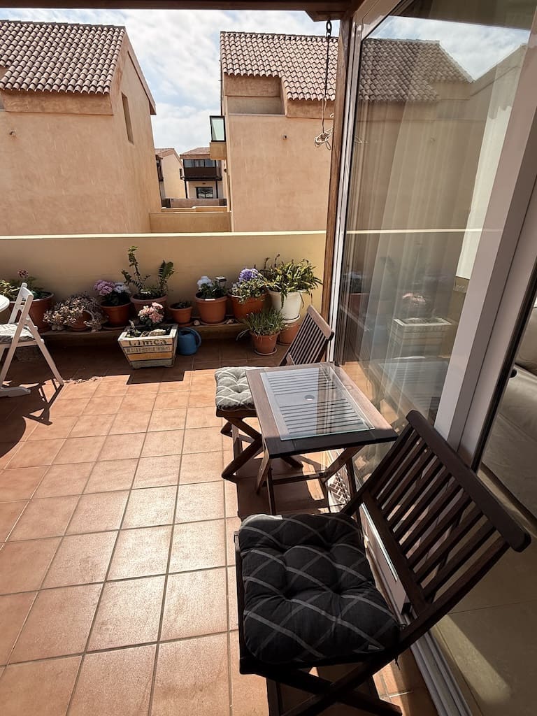 2 bedroom Apartment for sale in Corralejo with pool - € 349,000 (Ref: 9723592)