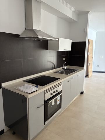 2 Zimmer Apartment zu verkaufen in El Cotillo, La Oliva mit Pool Garage - 342.950 € (Ref: 9731185)
