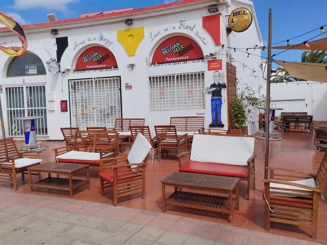 Komercyjne na sprzedaż w Corralejo, La Oliva - 350 000 € (Ref: 9733671)