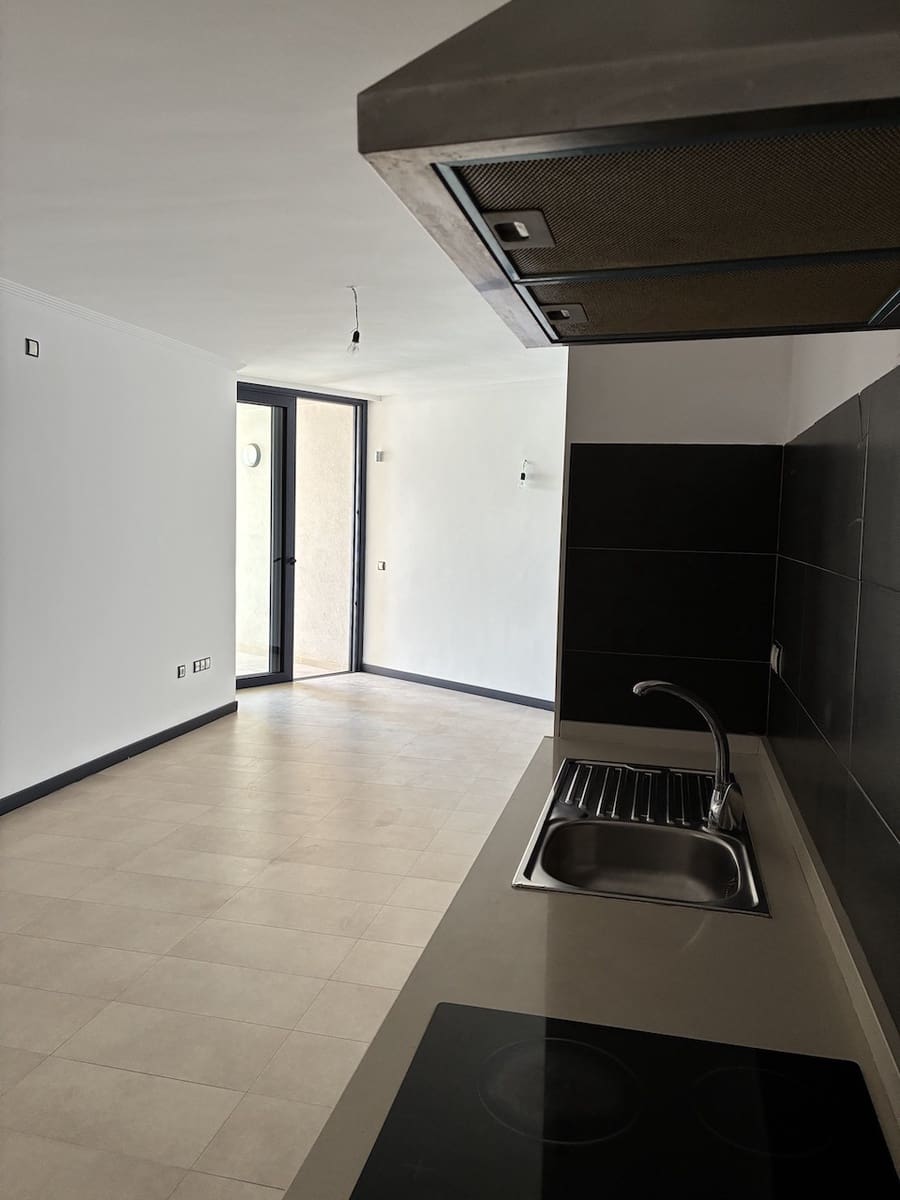 3 bedroom Apartment for sale in El Cotillo with pool - € 350,550 (Ref: 9737046)