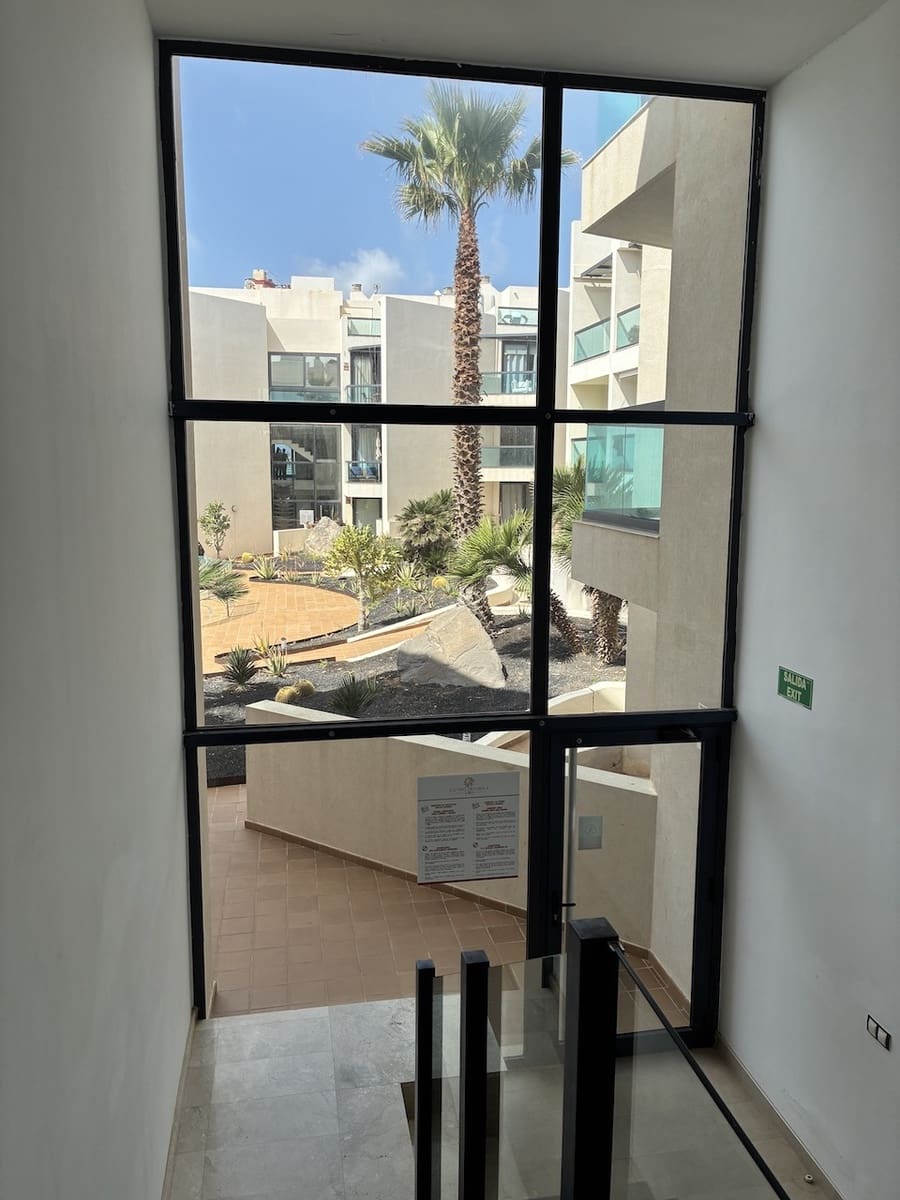 3 bedroom Apartment for sale in El Cotillo with pool - € 350,550 (Ref: 9737046)