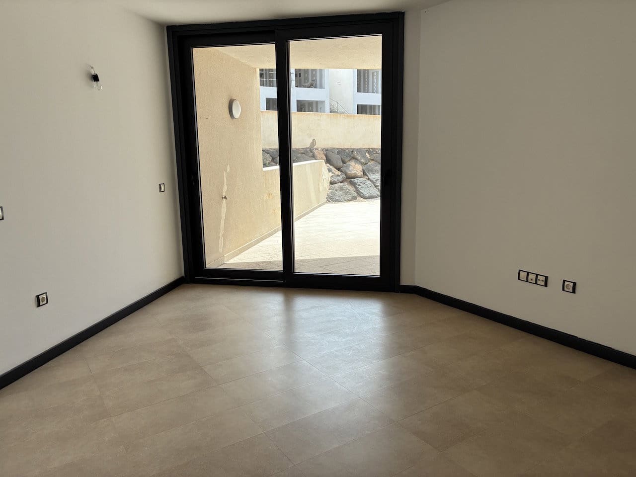 3 bedroom Apartment for sale in El Cotillo with pool - € 313,980 (Ref: 9737046)