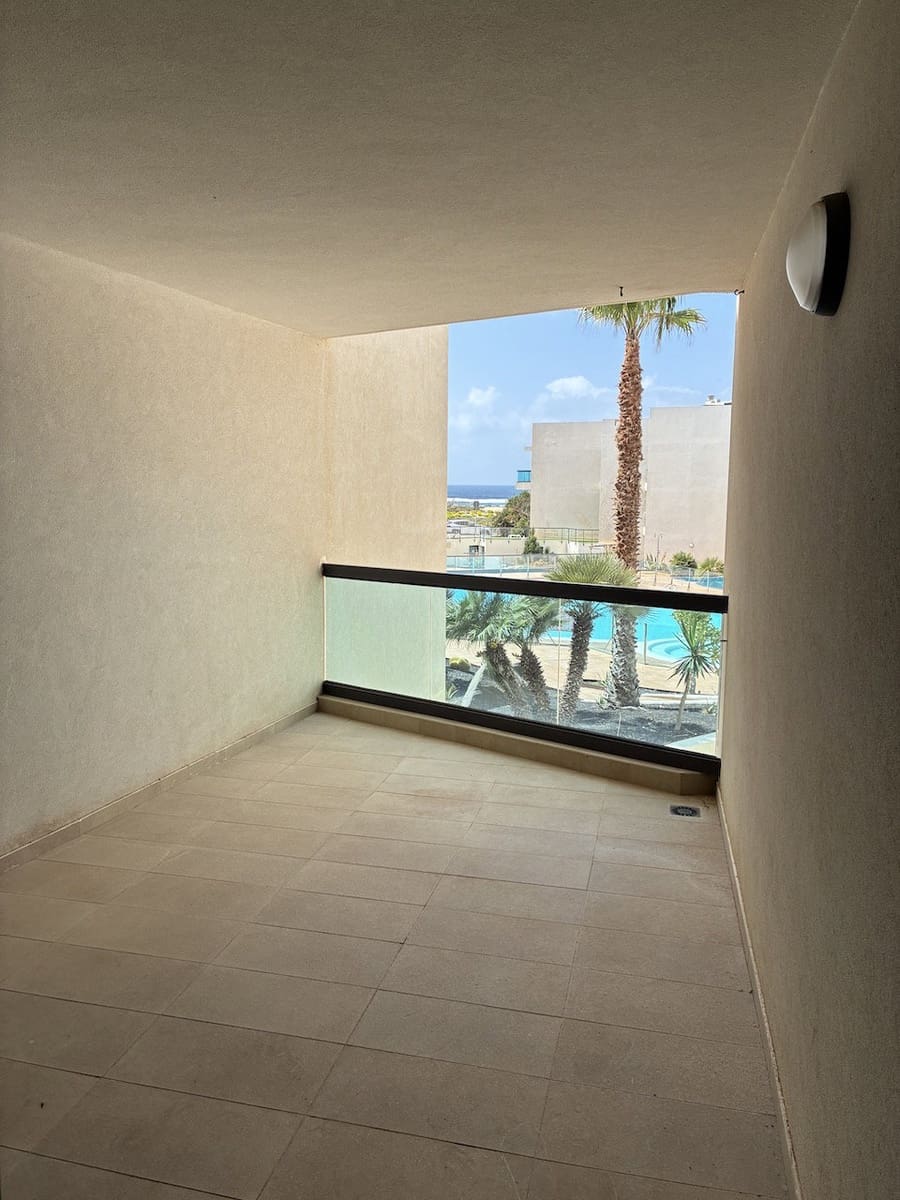 3 bedroom Apartment for sale in El Cotillo with pool - € 313,980 (Ref: 9737046)