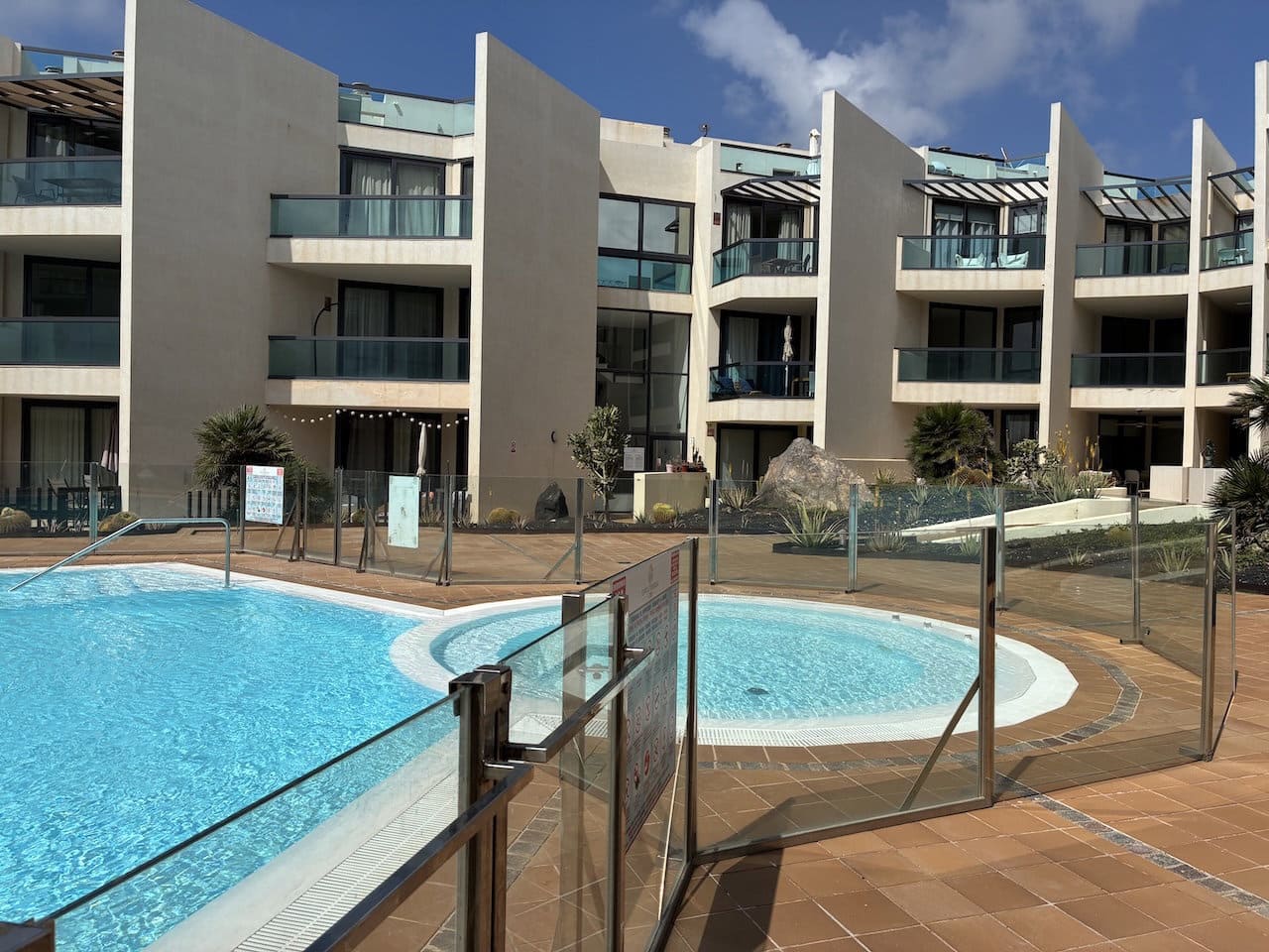 2 bedroom Apartment for sale in El Cotillo with pool - € 307,170 (Ref: 9737047)