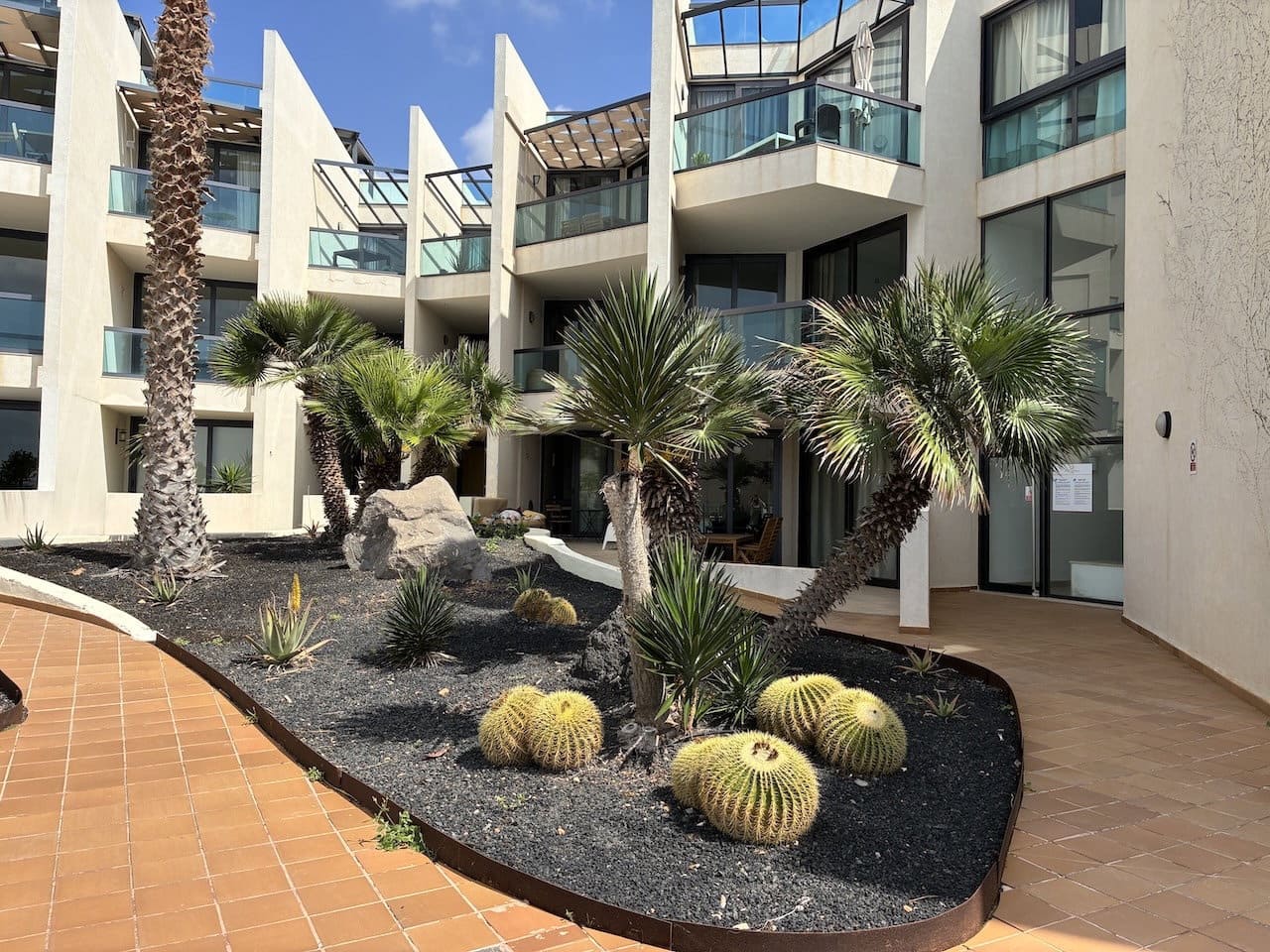 2 bedroom Apartment for sale in El Cotillo with pool - € 307,170 (Ref: 9737047)