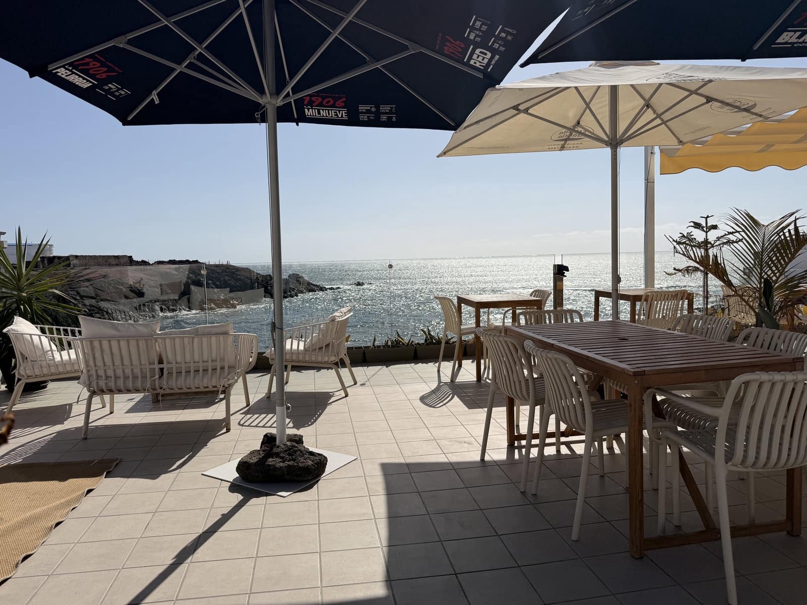 Erhverv til salg i El Cotillo - € 198.000 (Ref: 9847941)