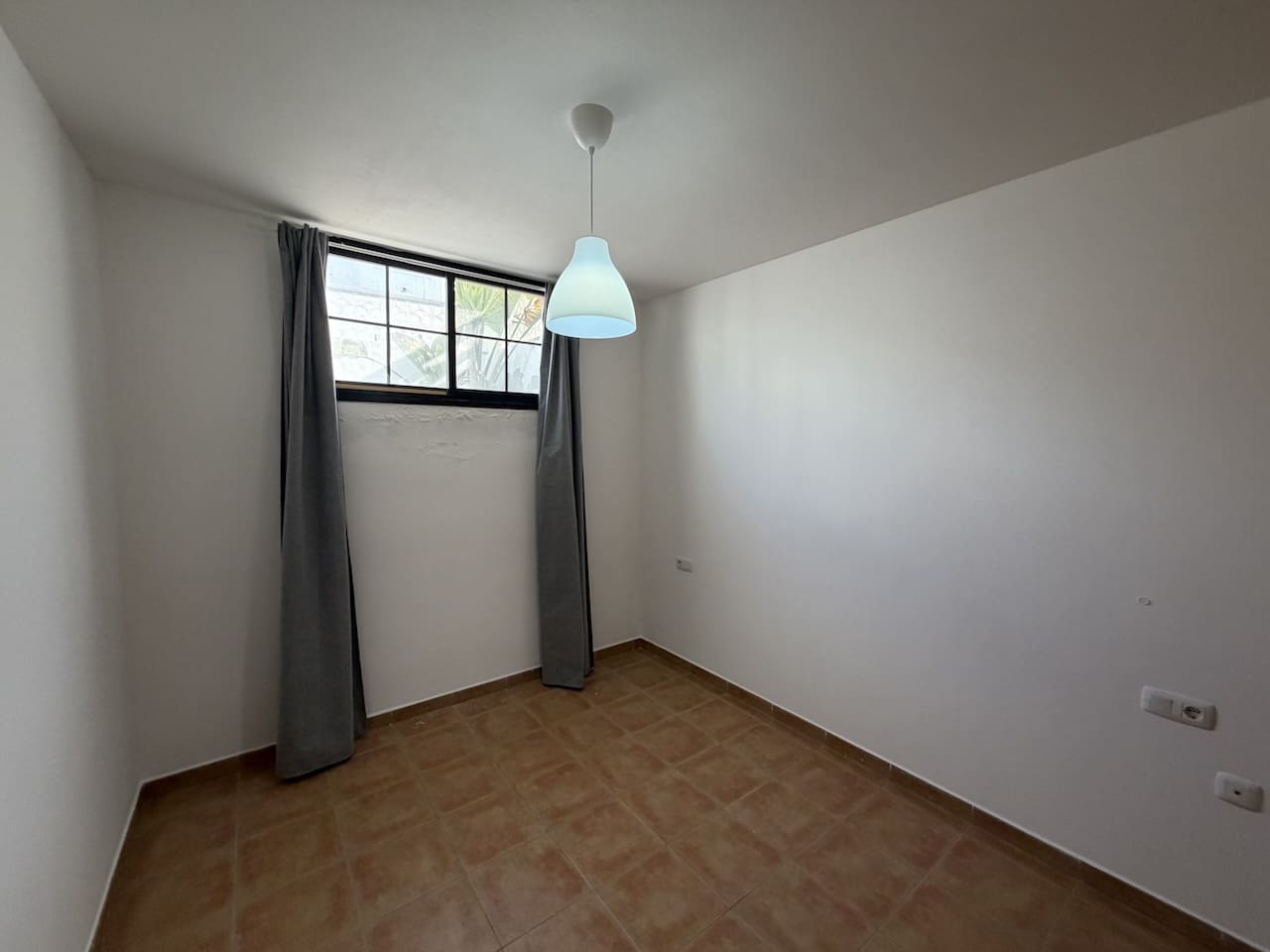 4 soveværelse Villa til salg i Corralejo med swimmingpool garage - € 450.000 (Ref: 9879837)