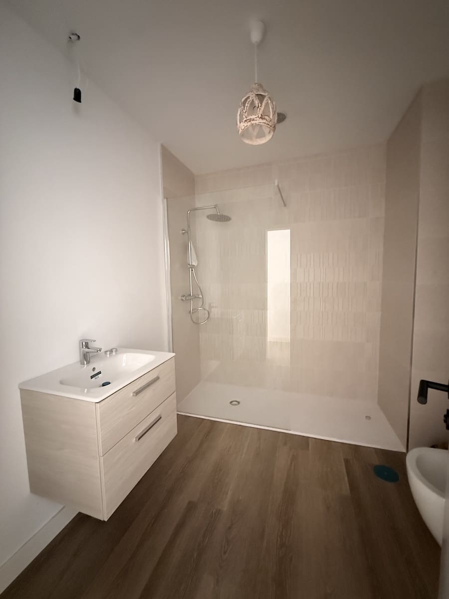 3 sypialnia Apartament na sprzedaż w Caleta de Fuste z basenem garażem - 290 000 € (Ref: 9879928)