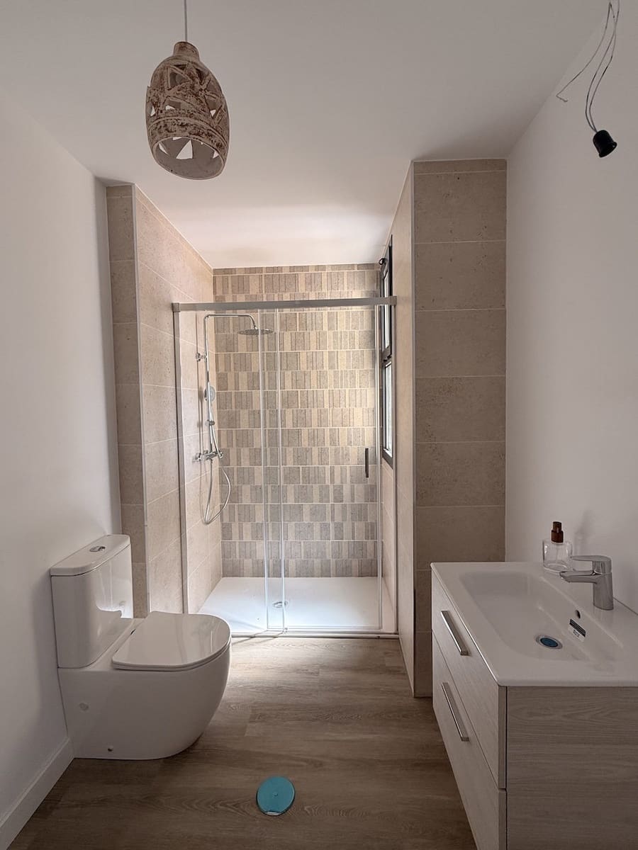 3 sypialnia Apartament na sprzedaż w Caleta de Fuste z basenem garażem - 290 000 € (Ref: 9879928)