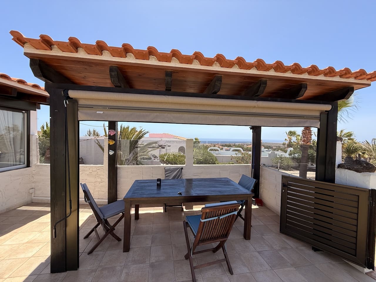 2 bedroom Villa for sale in Parque Holandes with garage - € 550,000 (Ref: 9902587)
