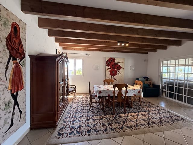 2 bedroom Villa for sale in Parque Holandés, La Oliva with garage - € 550,000 (Ref: 9902587)