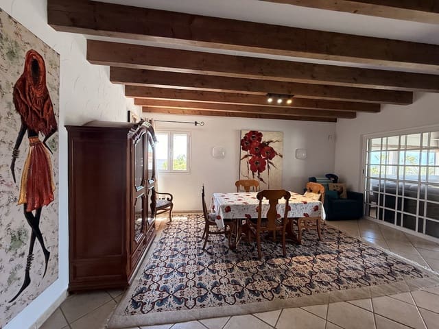 2 chambre Villa/Maison à vendre à Parque Holandés, La Oliva avec garage - 550 000 € (Ref: 9902587)