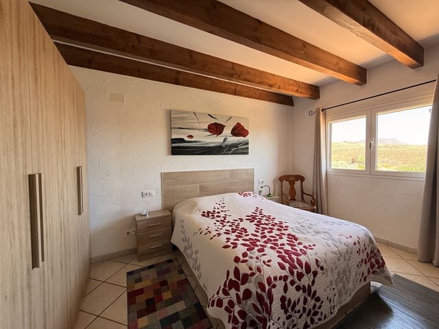2 chambre Villa/Maison à vendre à Parque Holandés, La Oliva avec garage - 550 000 € (Ref: 9902587)