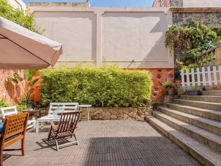 8 bedroom Villa for sale in La Orotava - € 1,450,000 (Ref: 9950790)