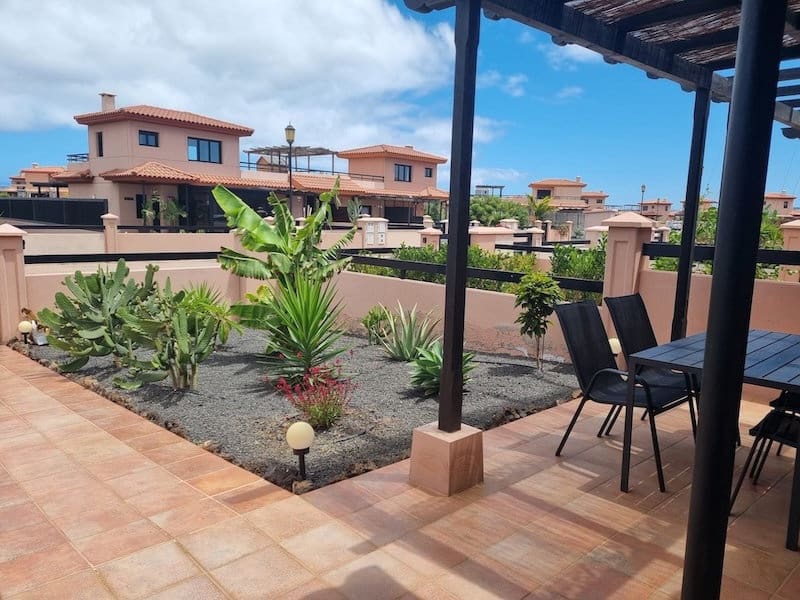 1 soverom Bungalow til salgs i Lajares med svømmebasseng garasje - € 199 000 (Ref: 9989406)