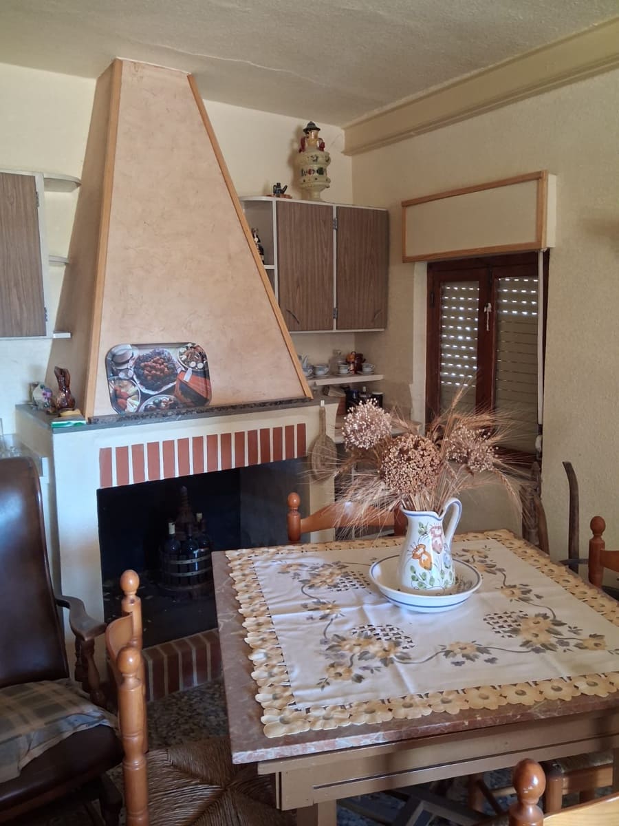2 slaapkamer Finca/Landhuis te koop in La Romana - € 115.000 (Ref: 10034463)