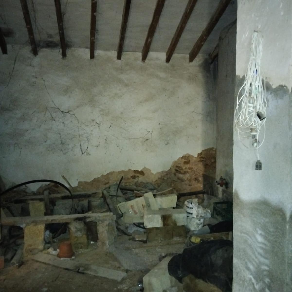 4 soverom Hus til salgs i L'Alguena / Alguenya - € 80 000 (Ref: 10035695)