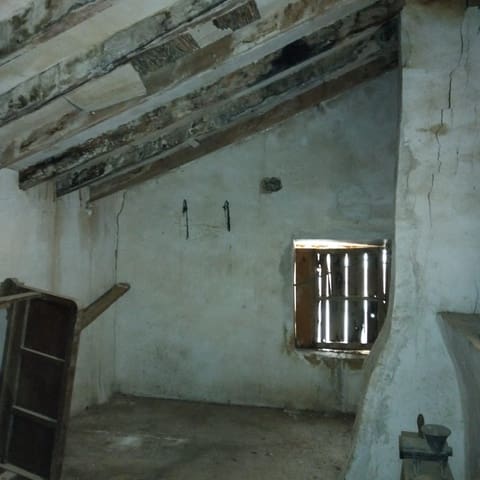 4 chambre Maison de Ville à vendre à L'Algueña / Alguenya - 80 000 € (Ref: 10035695)