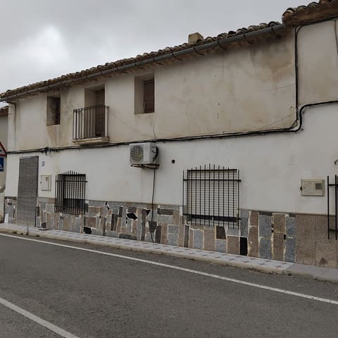 5 chambre Maison de Ville à vendre à L'Algueña / Alguenya - 65 000 € (Ref: 10039223)