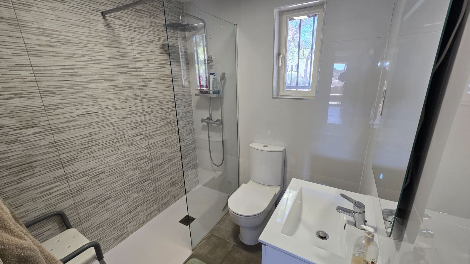 4 bedroom Finca/Country House for sale in Sax with pool garage - € 260,000 (Ref: 10048498)