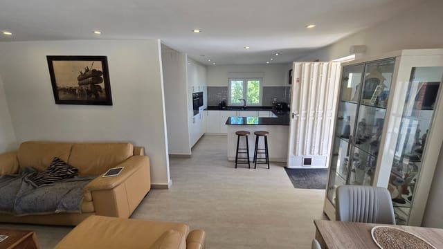4 bedroom Finca/Country House for sale in Sax with pool garage - € 260,000 (Ref: 10048498)