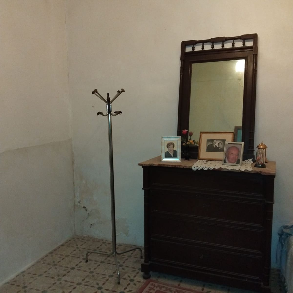 5 soverom Grottehus til salgs i Hondon de las Nieves med garasje - € 170 000 (Ref: 10073322)