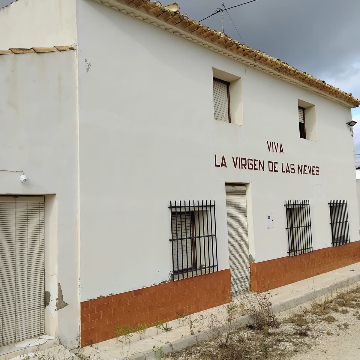 5 soverom Grottehus til salgs i Hondon de las Nieves med garasje - € 170 000 (Ref: 10073322)