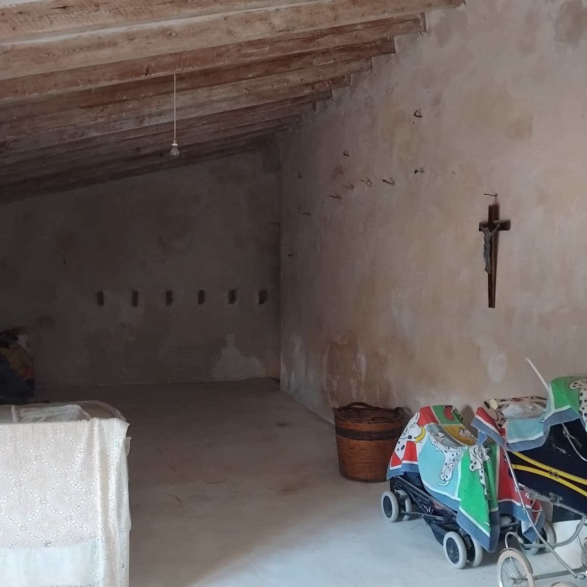 5 soverom Grottehus til salgs i Hondon de las Nieves med garasje - € 170 000 (Ref: 10073322)