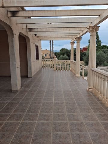 5 chambre Villa/Maison à vendre à Catral avec piscine garage - 600 000 € (Ref: 10093768)