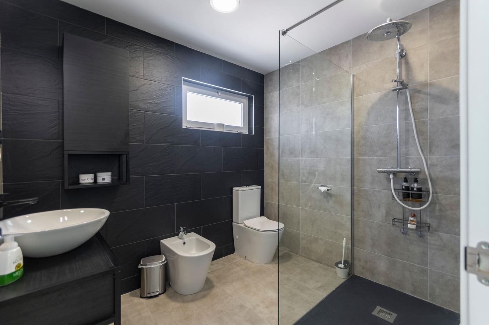4 sovrum Villa till salu i Torrevieja med pool garage - 949 999 € (Ref: 10099154)