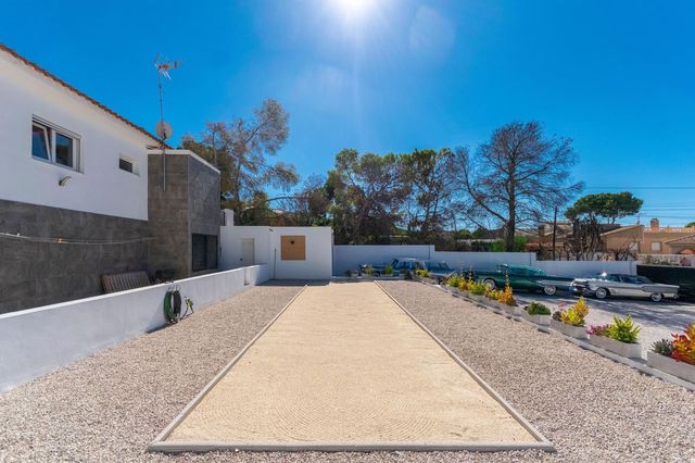 4 sovrum Villa till salu i Torrevieja med pool garage - 949 999 € (Ref: 10099154)