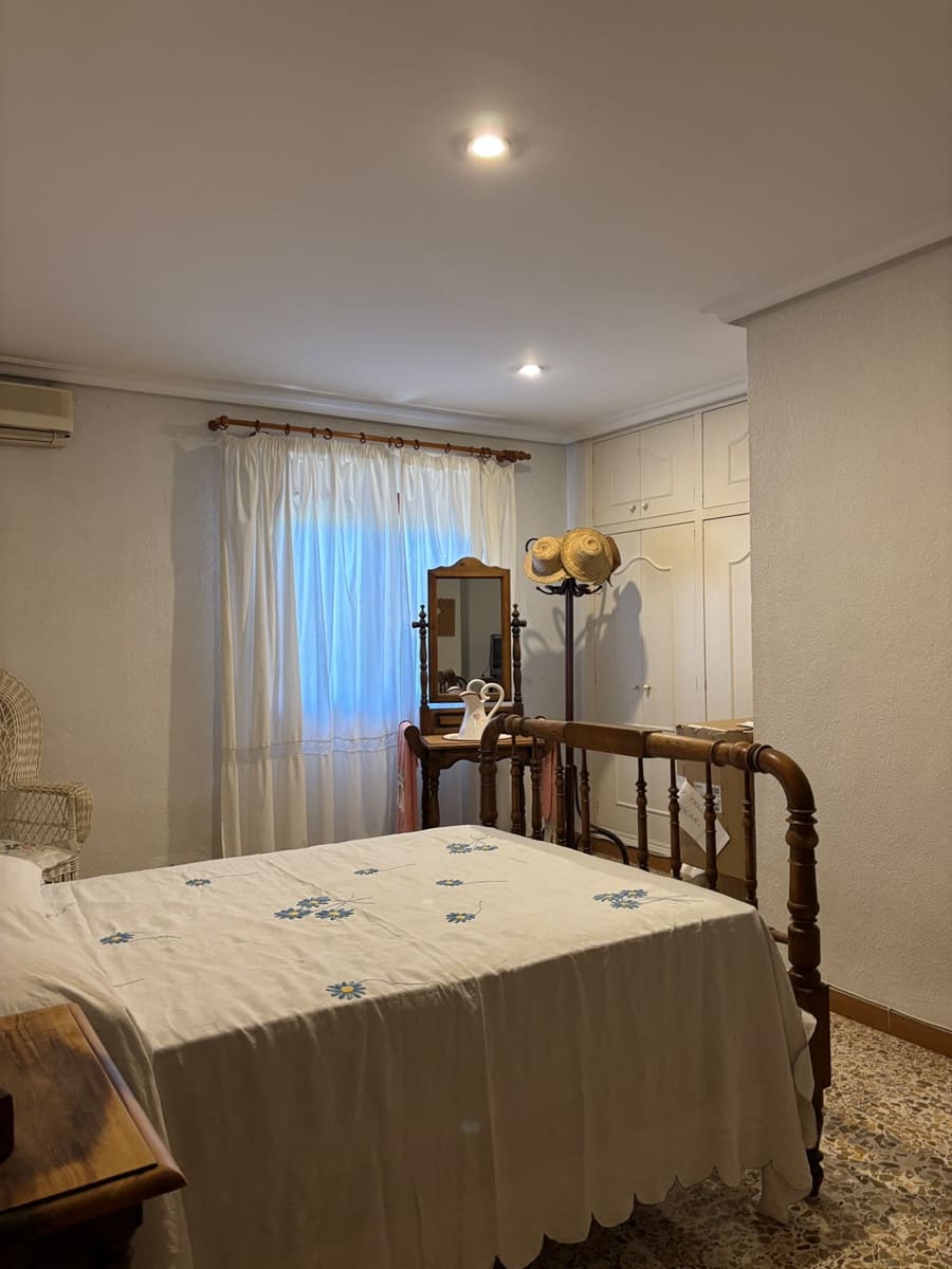6 soveværelse Finca/Landehus til salg i Elche / Elx med garage - € 365.000 (Ref: 10136519)