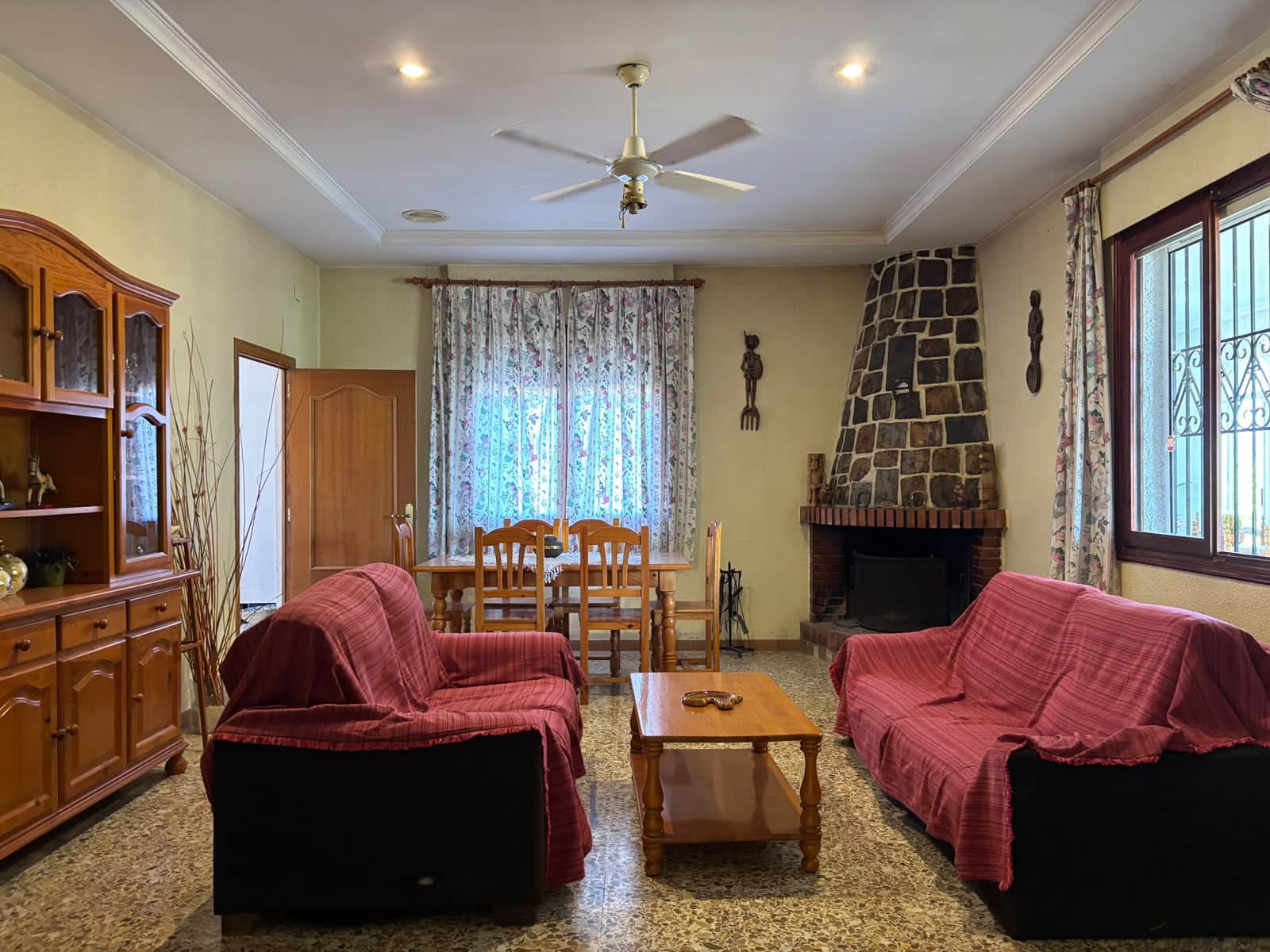 6 soveværelse Finca/Landehus til salg i Elche / Elx med garage - € 365.000 (Ref: 10136519)