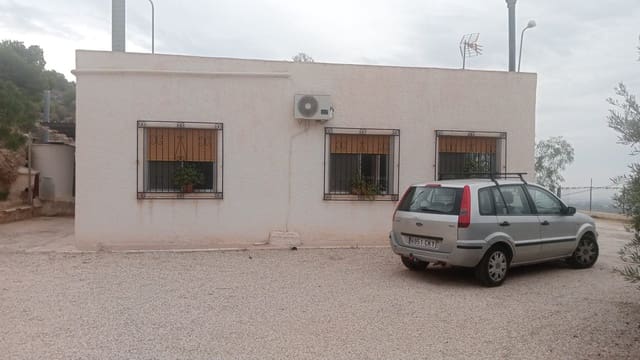 4 bedroom Finca/Country House for sale in Crevillente / Crevillent with pool garage - € 220,000 (Ref: 10154196)