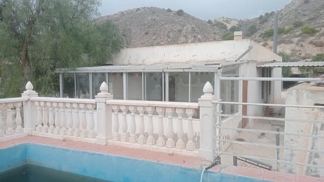 4 bedroom Finca/Country House for sale in Crevillente / Crevillent with pool garage - € 220,000 (Ref: 10154196)