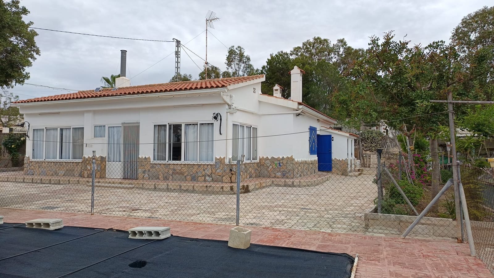 3 bedroom Finca/Country House for sale in Albatera with pool garage - € 260,000 (Ref: 10181724)