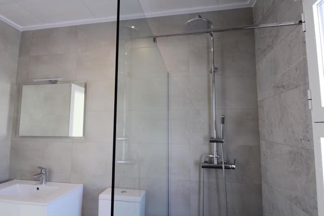 3 soverom Villa til salgs i Pinoso med svømmebasseng - € 355 000 (Ref: 5502567)