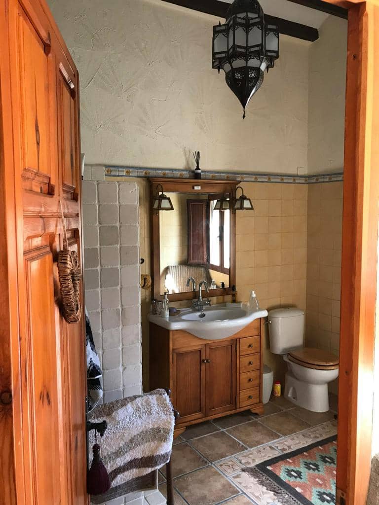 6 soverom Kjedet enebolig til salgs i Monovar / Monover med svømmebasseng garasje - € 325 000 (Ref: 7131126)