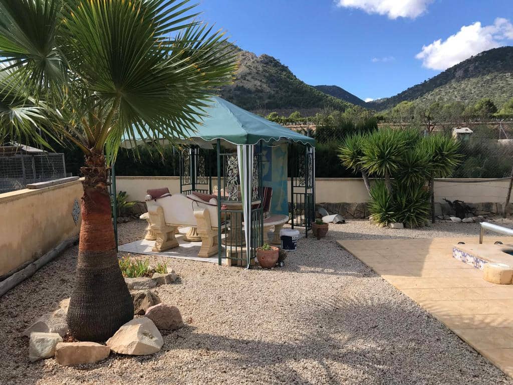 6 soverom Kjedet enebolig til salgs i Monovar / Monover med svømmebasseng garasje - € 325 000 (Ref: 7131126)