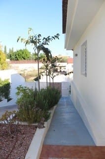 4 slaapkamer Villa te koop in Fortuna met zwembad - € 340.000 (Ref: 7318575)