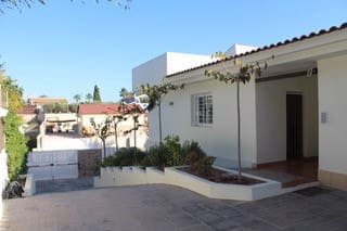 4 slaapkamer Villa te koop in Fortuna met zwembad - € 340.000 (Ref: 7318575)