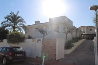 4 slaapkamer Villa te koop in Fortuna met zwembad - € 340.000 (Ref: 7318575)