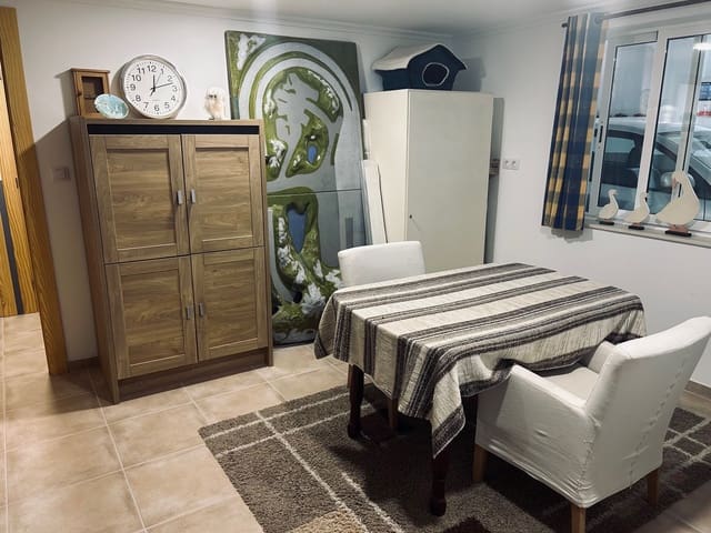 Chalet de 4 habitaciones en La Puebla de Almoradiel en venta con piscina garaje - 325.000 € (Ref: 7484329)