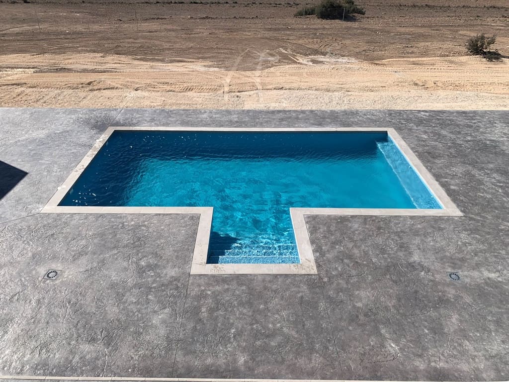 3 bedroom Villa for sale in Pinoso with pool - € 359,000 (Ref: 7533379)