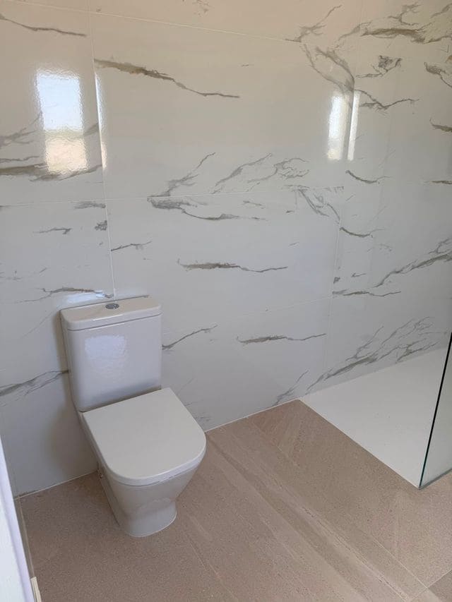 Chalet de 3 habitaciones en Pinoso en venta con piscina - 356.000 € (Ref: 7533379)