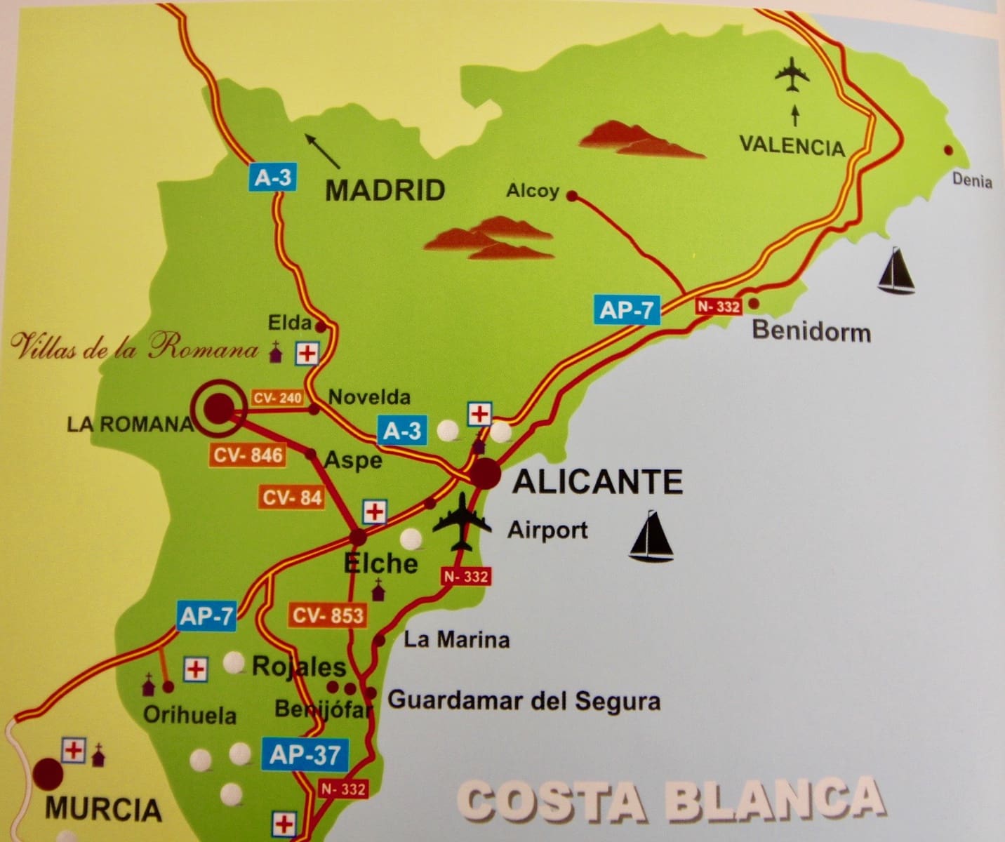 2 soveværelse Villa til salg i La Romana med swimmingpool garage - € 220.000 (Ref: 7576288)