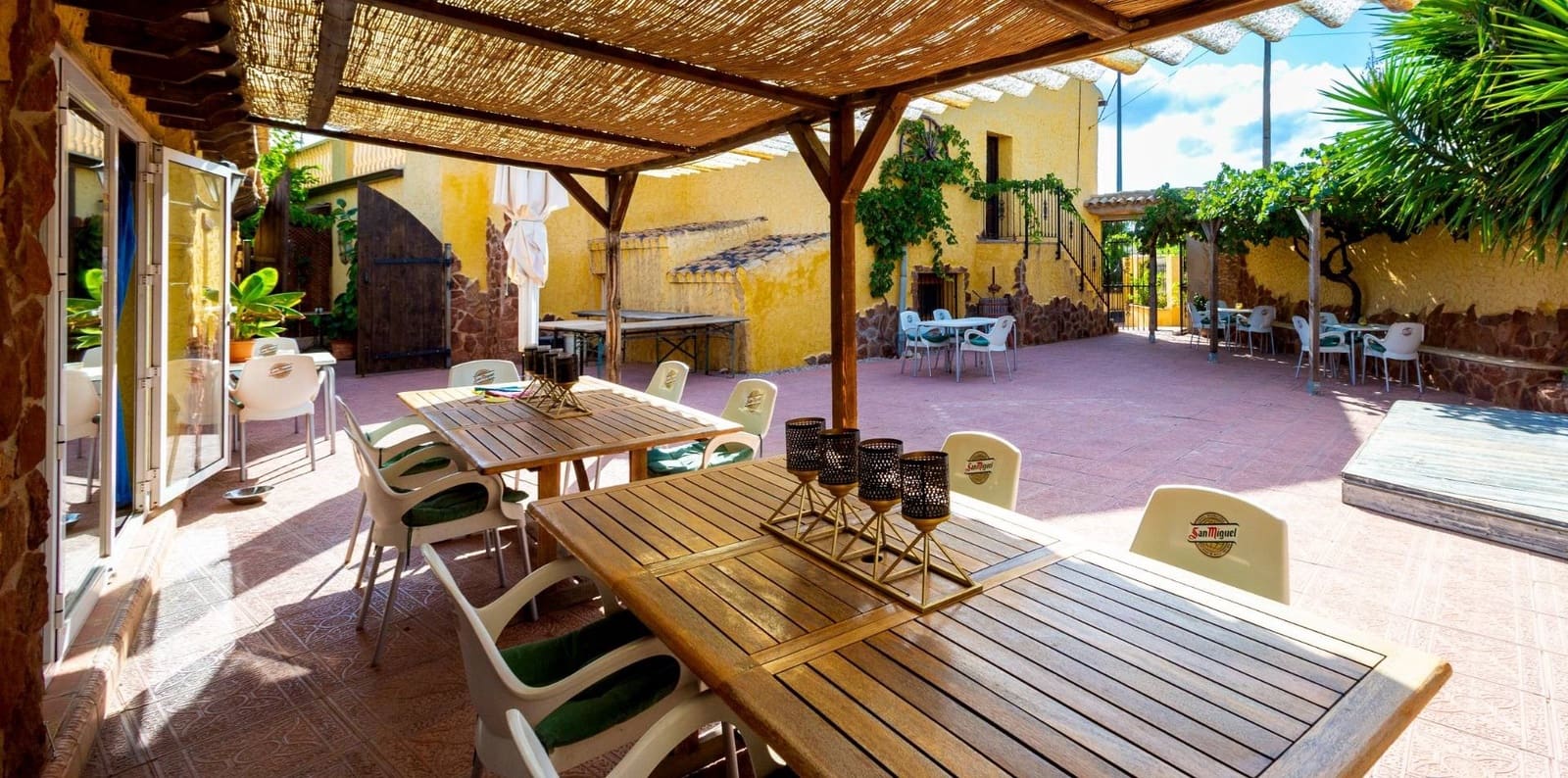 6 soveværelse Erhverv til salg i Barbarroja med swimmingpool garage - € 850.000 (Ref: 7577887)