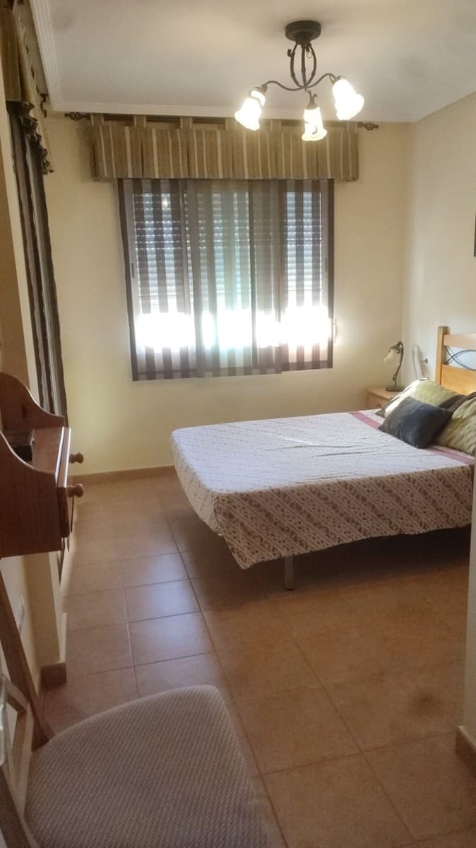 2 slaapkamer Appartement te koop in Pinoso met zwembad garage - € 99.995 (Ref: 7692239)